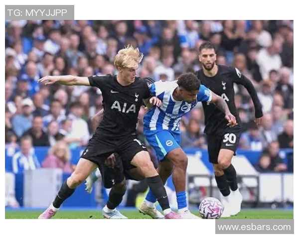 热刺与狼队激战正酣英超赛场上演精彩对决与战术较量